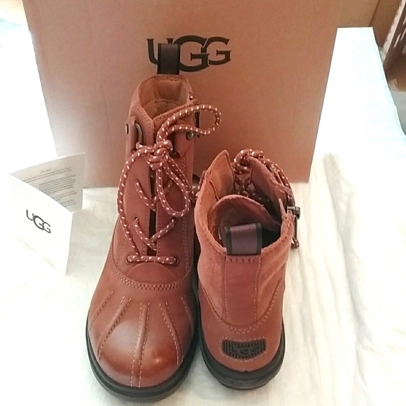 UGG NIB Hapsburg Duck Boots, sz 6, Brown - Picture 1 of 9